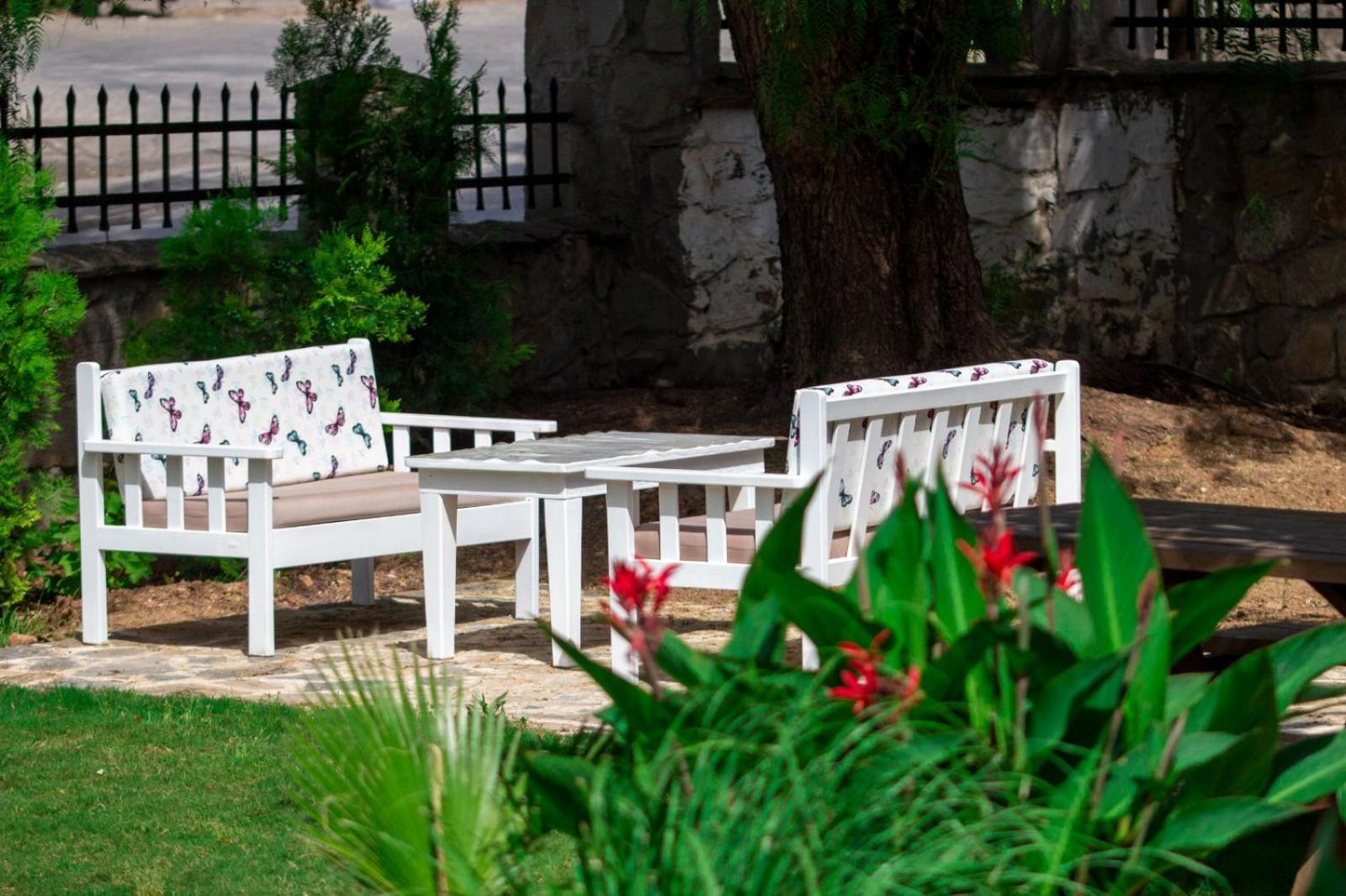 Kampues Garden Otel 4*